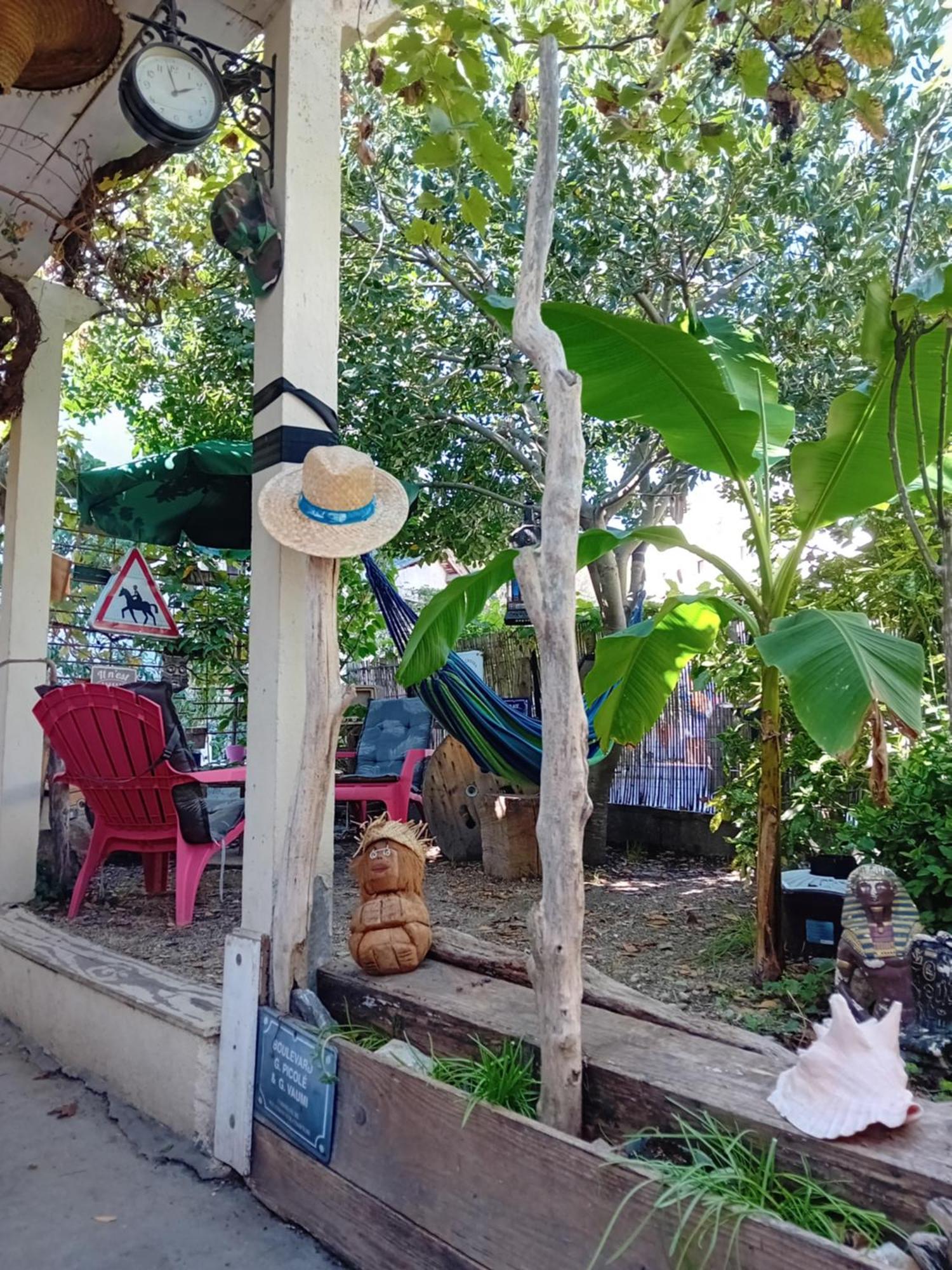 Houlala - Relais D'etape - D'hotes Bed & Breakfast Pont-Eveque