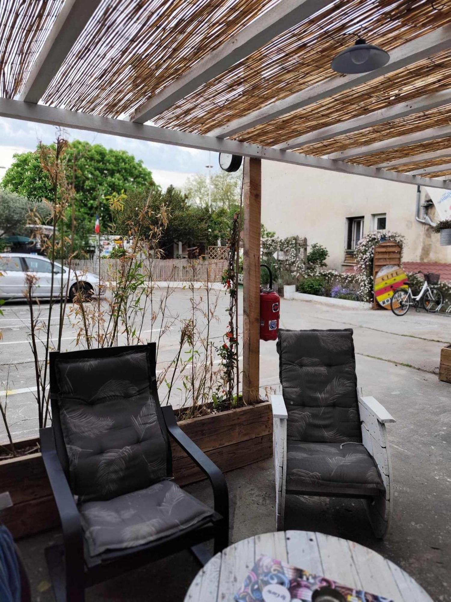 Houlala - Relais D'etape - D'hotes *