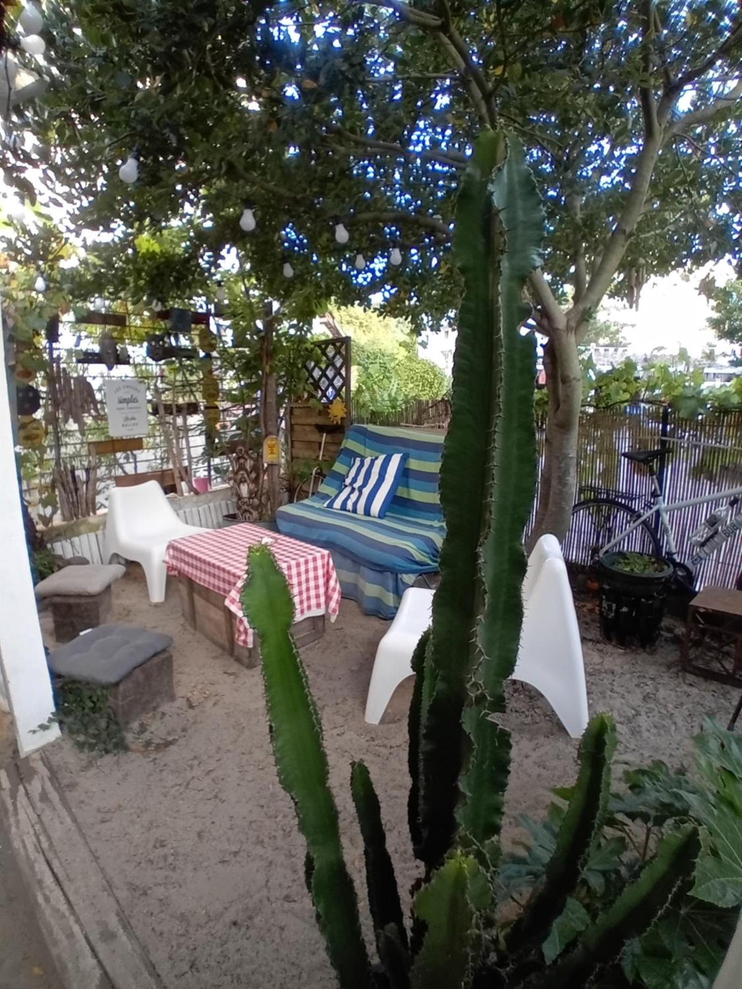 Houlala - Relais D'etape - D'hotes Bed & Breakfast